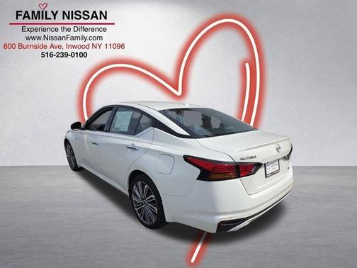 White 2025 Nissan Altima SL