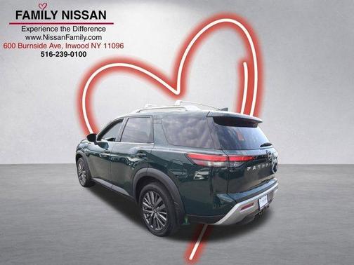 Obsidian Green 2023 Nissan Pathfinder SL
