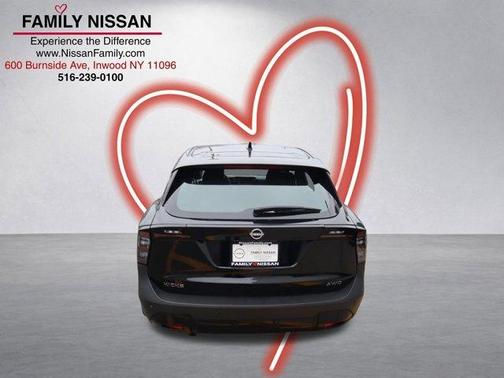 Super Black 2025 Nissan Kicks S