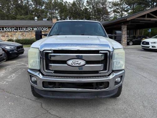 White 2016 Ford F-250 XLT