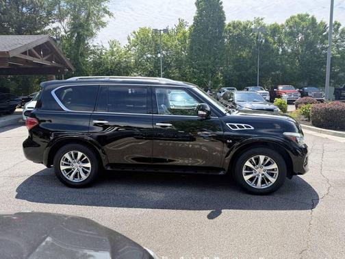 Black Obsidian 2017 INFINITI QX80 Signature Edition
