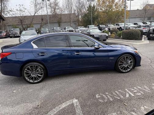 2016 INFINITI Q50 3.0t RED SPORT 400