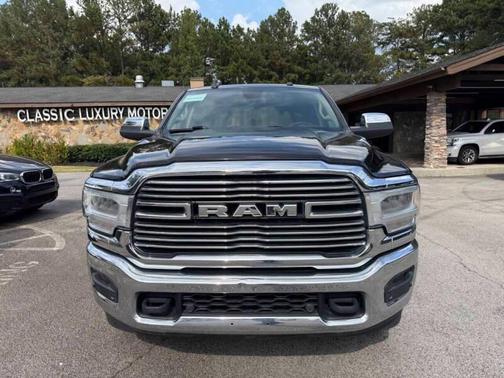 2019 RAM 2500 Laramie Crew Cab 4x4 6'4' Box