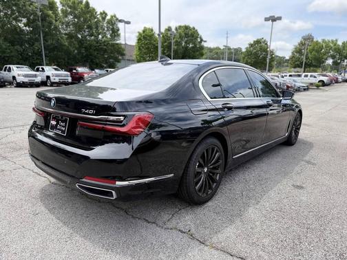 Black 2020 BMW 740 740i 4dr Sedan