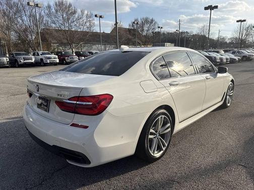 2016 BMW 750 i xDrive