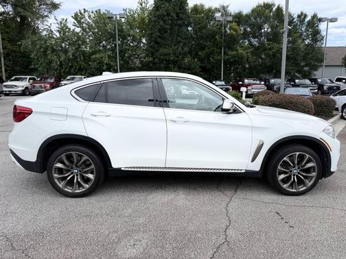 White 2016 BMW X6 xDrive50i