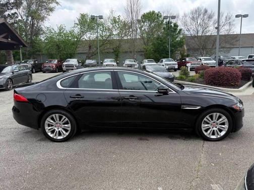 Black 2018 Jaguar XF 35t Premium