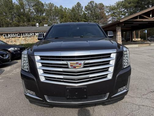 2018 Cadillac Escalade Platinum