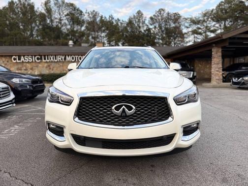 2017 INFINITI QX60 Base