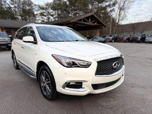 2017 INFINITI QX60 Base