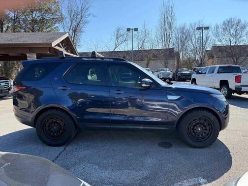 Blue 2017 Land Rover Discovery HSE LUXURY