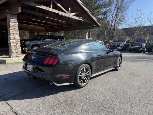 2016 Ford Mustang EcoBoost Premium