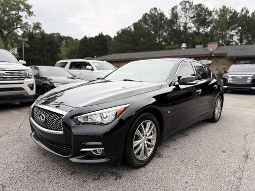 Black 2015 INFINITI Q50 Premium