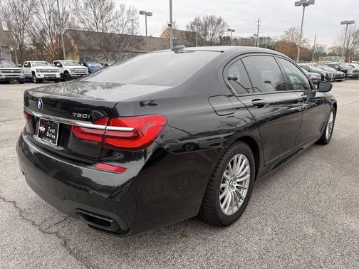 2016 BMW 750 i xDrive