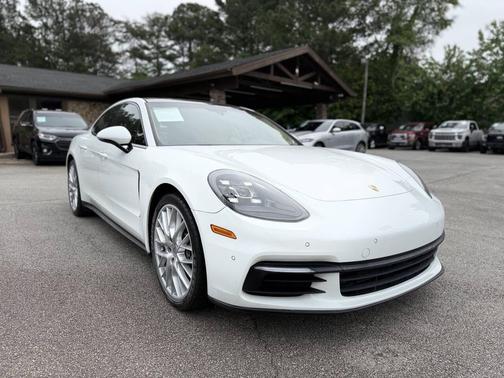 White 2017 Porsche Panamera 4