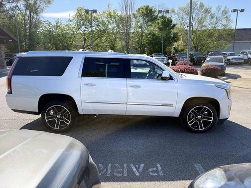 Crystal White Tricoat 2016 Cadillac Escalade ESV Premium