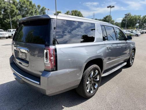 Gray 2020 GMC Yukon XL Denali