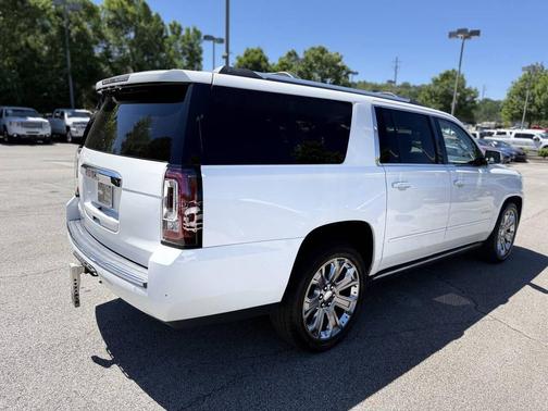 White 2015 GMC Yukon XL 1500 Denali