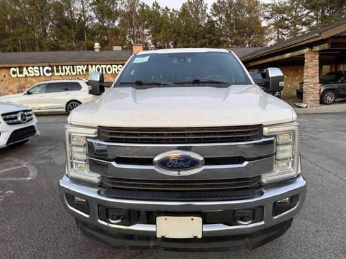 White 2018 Ford F-250 King Ranch