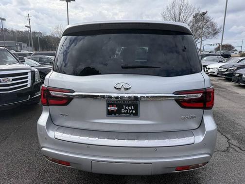 2020 INFINITI QX80 Luxe