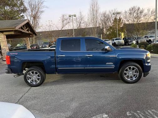 2017 Chevrolet Silverado 1500 High Country