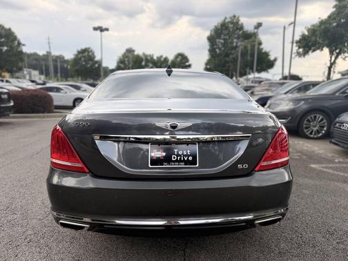 Himalayan Gray 2017 Genesis G90 5.0 Ultimate