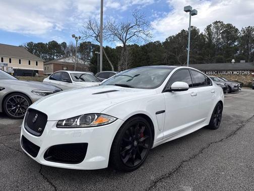 2013 Jaguar XF R