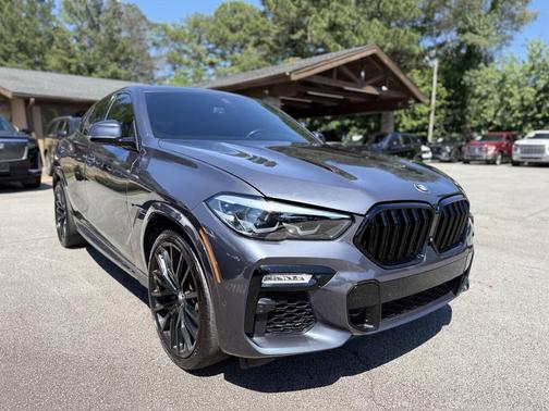 Gray 2021 BMW X6 sDrive40i