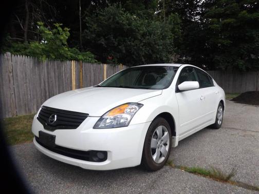 Winter Frost Pearl 2008 Nissan Altima 2.5 S