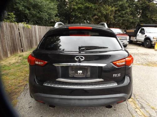 2012 INFINITI FX35 Base