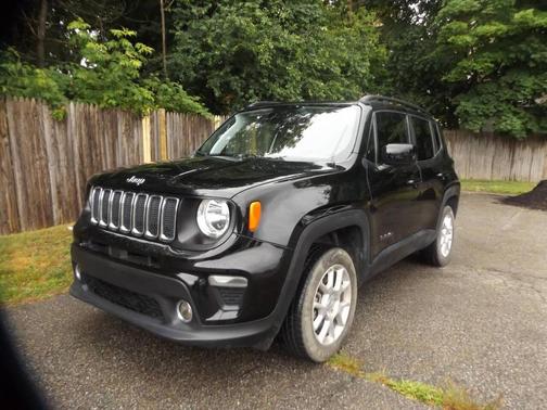 Black Clearcoat 2020 Jeep Renegade Latitude