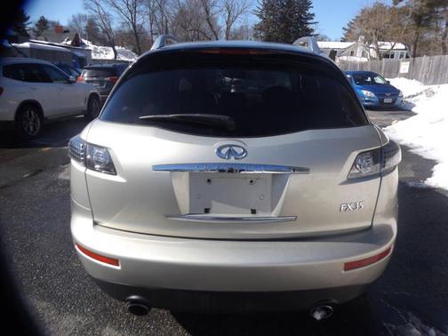 2007 INFINITI FX35 Base
