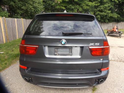 Gray 2013 BMW X5 xDrive35i
