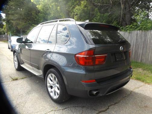 Gray 2013 BMW X5 xDrive35i