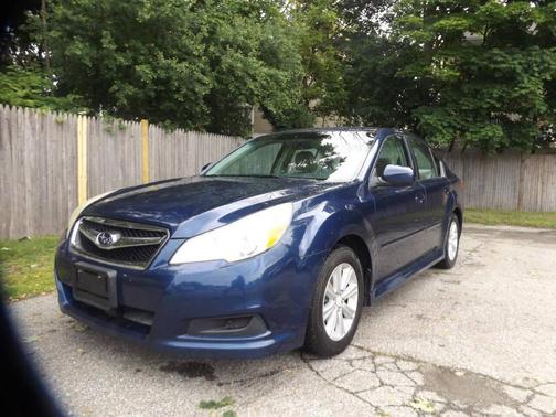 Azurite Blue Pearl 2011 Subaru Legacy Premium