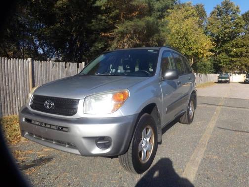 2005 Toyota RAV4 Base