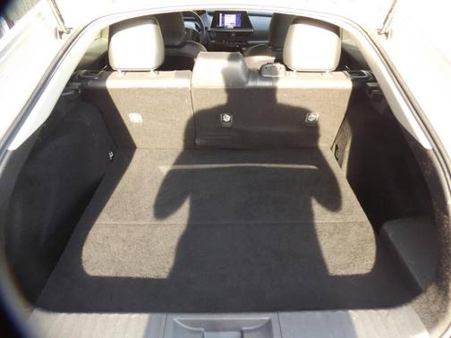 2023 Toyota Prius XLE