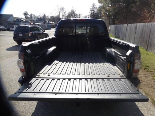 2013 Toyota Tacoma Base