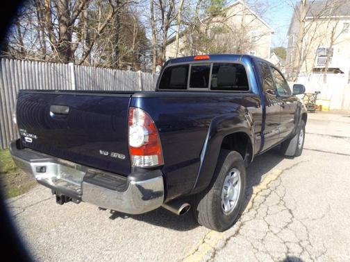 2013 Toyota Tacoma Base