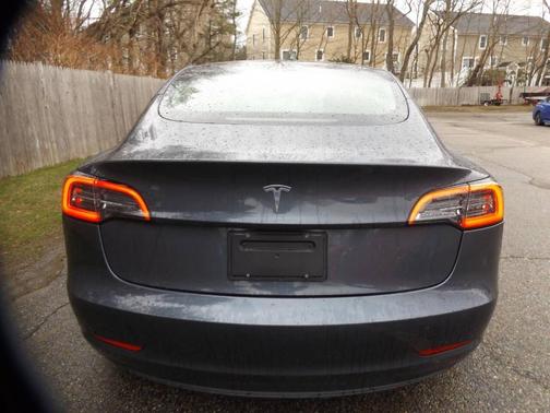 Midnight Silver Metallic 2023 Tesla Model 3 Standard Range