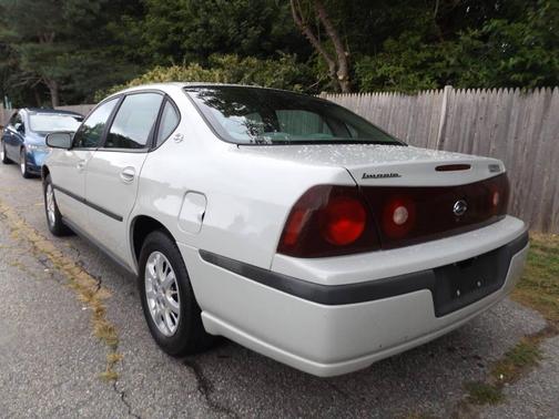 2003 Chevrolet Impala Base