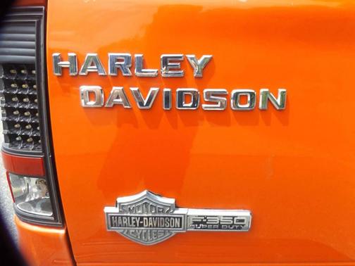 2004 Ford F-350 Harley-Davidson Crew Cab