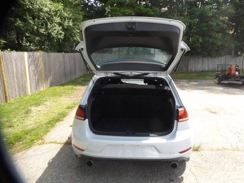 Pure White 2018 Volkswagen Golf GTI 2.0T S 4-Door