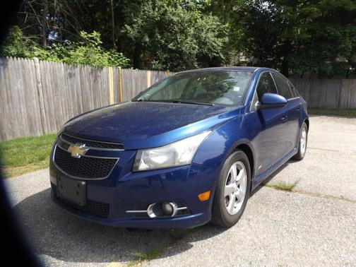 Blue 2012 Chevrolet Cruze LT