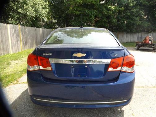 Blue 2012 Chevrolet Cruze LT