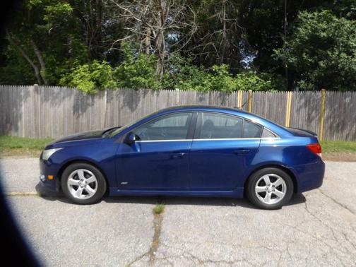 Blue 2012 Chevrolet Cruze LT