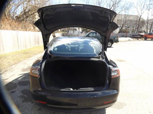 Solid Black 2019 Tesla Model 3 Standard Range Plus