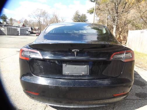 Solid Black 2019 Tesla Model 3 Standard Range Plus