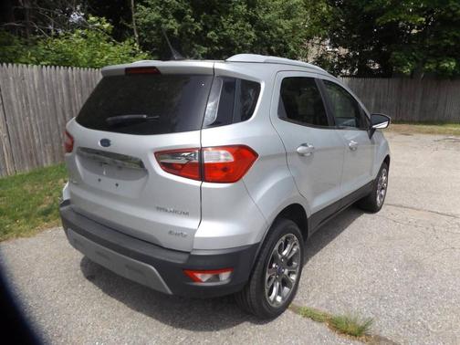 Moondust Silver Metallic 2020 Ford EcoSport Titanium