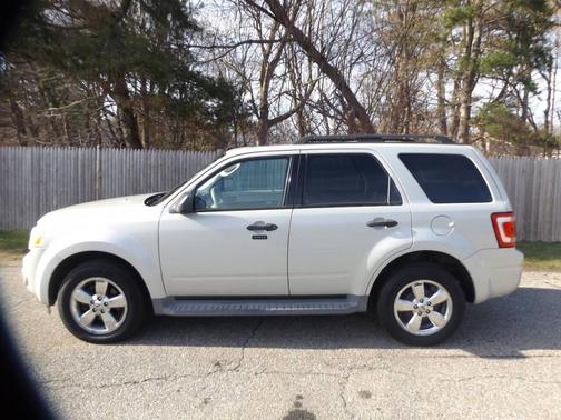 2009 Ford Escape XLT